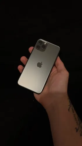 iPhone 11 Pro 256GB Space Gray - Perfeito Estado