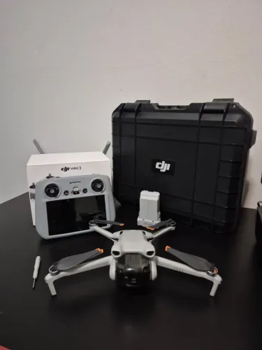 DJI mini 3 RC com tela