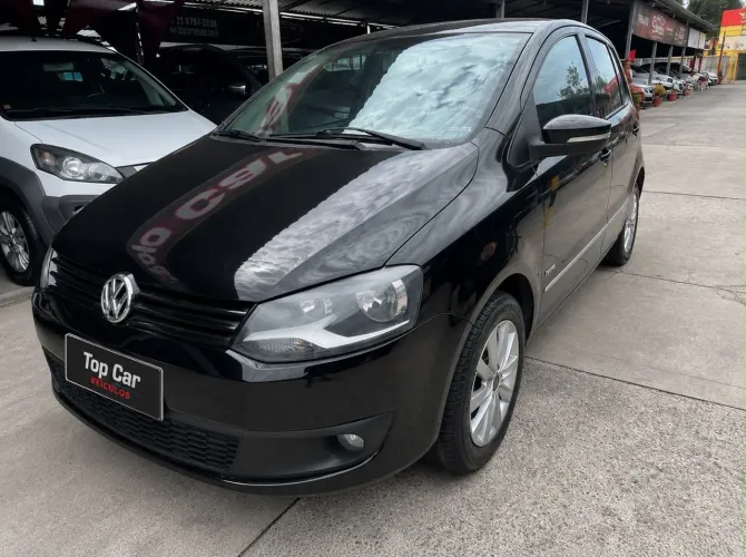 Volkswagen Fox 1.0 MI Total Flex 8V 5P 2011