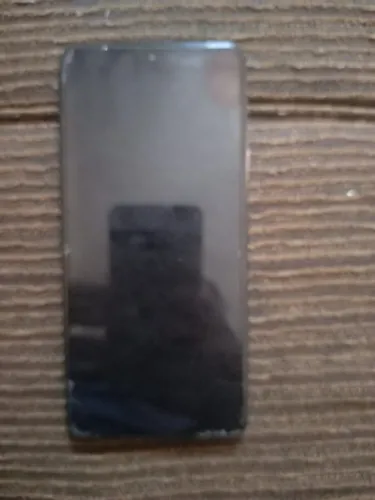 Vende-se celular com 4 meses de uso, poco X7 Pro