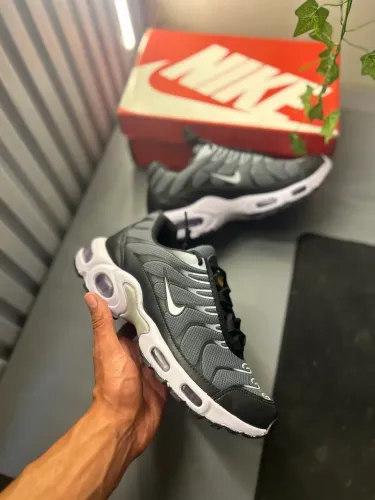 Nike Air Max TN Grafite/Cinza - Novo