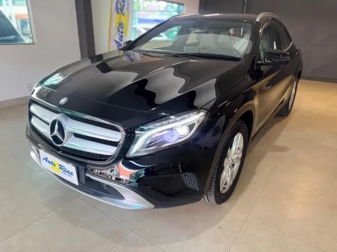 Mercedes-Benz GLA 200 Adv. 1.6/1.6 TB 16V Flex Aut. 2016