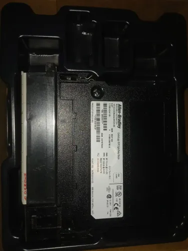 Módulo Saída Relé Allen-Bradley 1756-OW16I Isolado - Novo