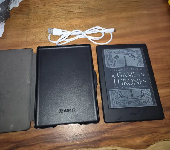 Kindle 8 Geração Em Ótimo estado de Conservação