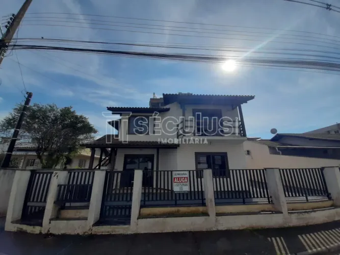 Apartamento no Bairro Ilha da Figueira.