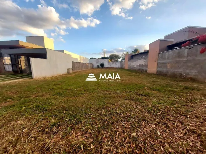 Terreno à venda no Residencial Mario Franco