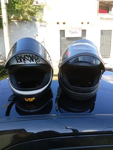 Capacetes