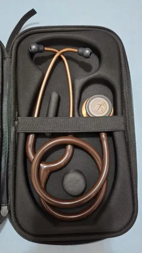 Vendo estetoscópio Littmann classic
