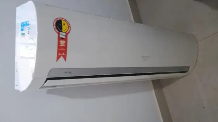Ar-Condicionado Split Springer Midea 22.000 BTUs Frio (220V) - Modelo 42MACA22S5