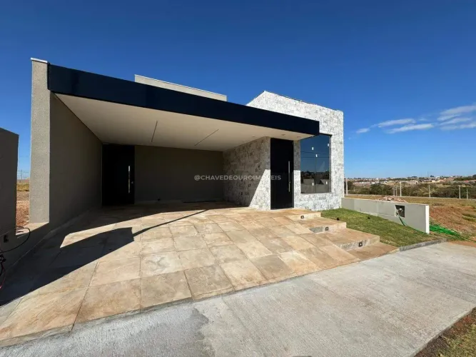 Casa à venda no condomínio Residencial Parque dos Buritis II