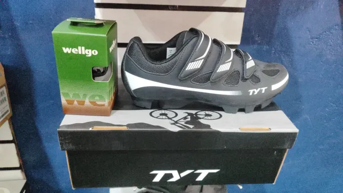 Kit sapatilha + pedal  380,00
