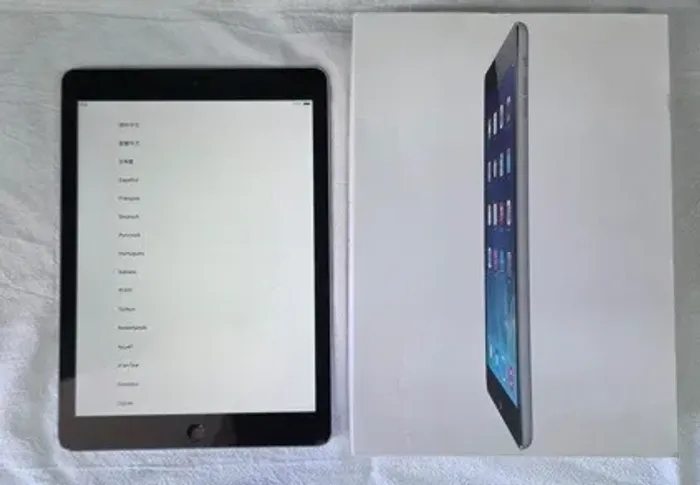 iPad Air Apple 16GB Wi-Fi - Ideal para crianças - único dono - com nota fiscal