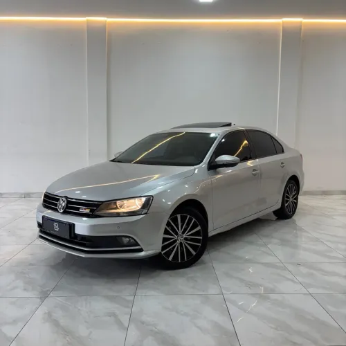 Volkswagen Jetta Comfortline 1.4 TSI 16V 4P Aut. 2016