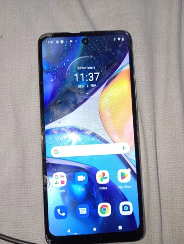 Motorola G22 - trincado - bateria dufada -