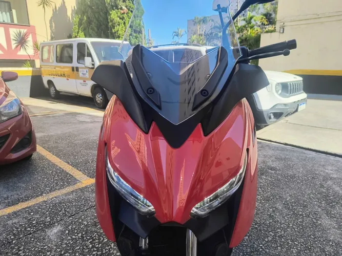 Yamaha Xmax 250