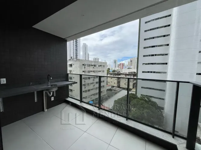 Imóvel para venda possui 107 metros quadrados com 4 quartos em Boa Viagem - Recife - PE