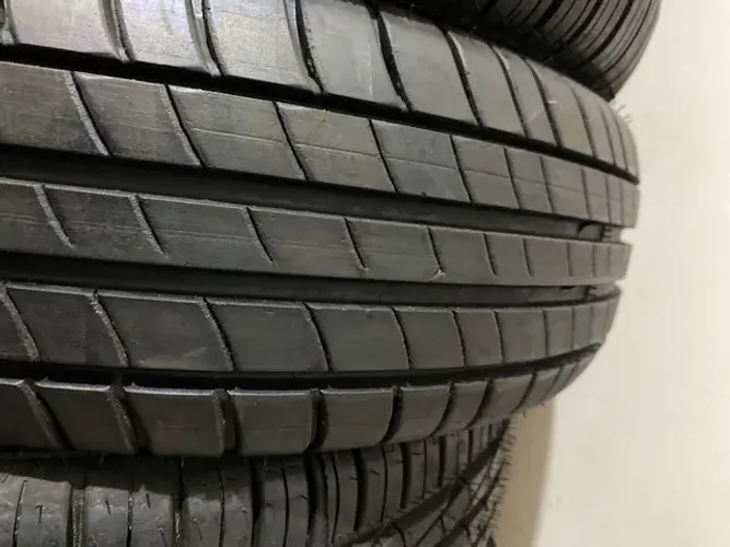 Pneu 195/65/15 Michelin Primacy 3 original Onix Active novo unidade valor mínimo 