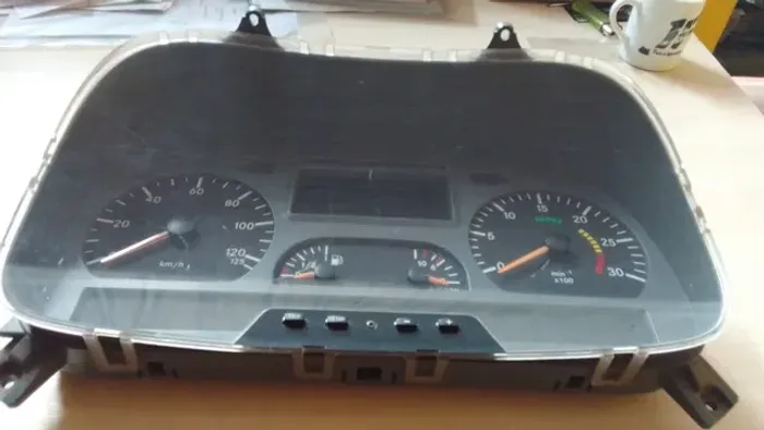 Painel de Instrumentos para Mercedes-Benz Atego 1315 - Ano 2007