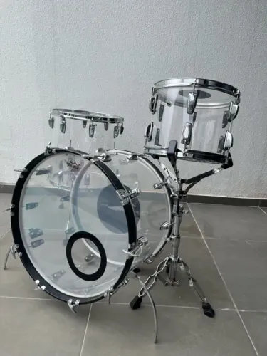 Bateria de acrílico Custom (estilo Ludwig vistalite)