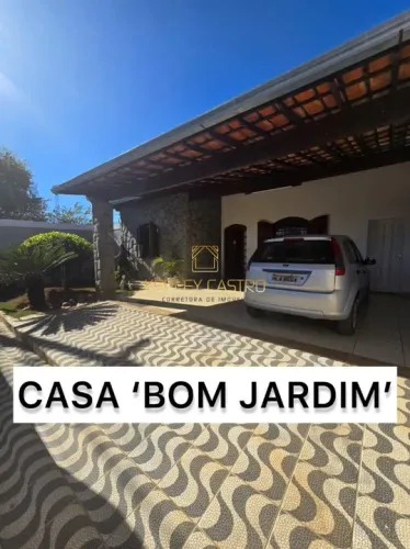 Vendo Casa na Região do Bom Jardim, em Sete Lagoas,MG