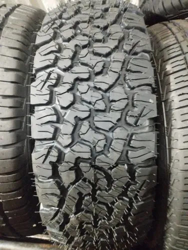 PNEU NOVO REMOLD 265/70 16 BF VIPAL 