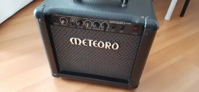 Amplificador Meteoro Nitrous Drive 15 W