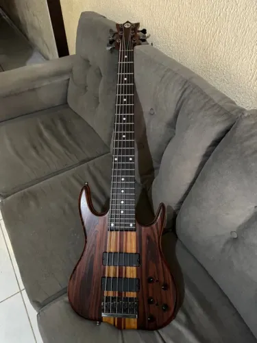 BAIXO LUTHIER apbasses_luthieria CÓPIA PERFEITA DO KEN SMITH (leia)