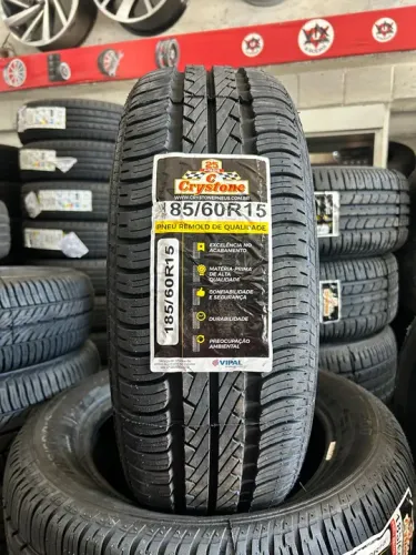 Pneu 185/60r15 marca Crystone remolde
