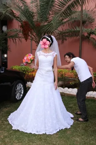 Vestido de Noiva e Acessórios