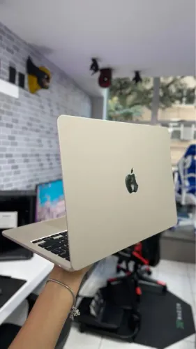 MacBook Air 2022 - M2 - 8 ram - 256ssd