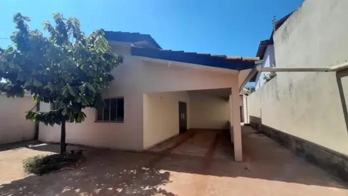 vende-se excelente casa rua rio grande do sul belo horizonte, casa ampla 