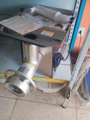 Moedor de carne industrial boca 98 Gural - Novo 