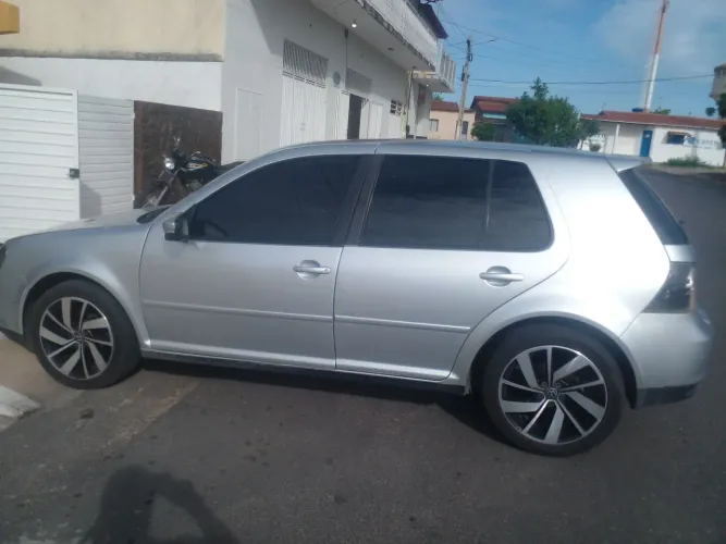 Volkswagen Golf Sportline 1.6 MI Total Flex 8V 4P 2013