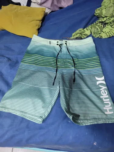 Bermuda Original 42 Hurley, Maresia, Billabong 