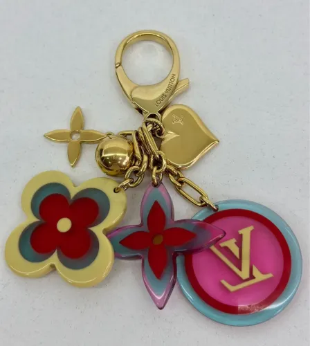 Vendo Charm de Bolsa e Chaveiro Louis Vuitton Original
