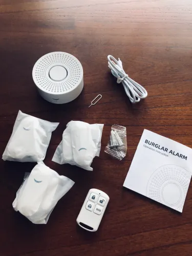 Central de alarme smart inteligente com sensores de portas e janelas