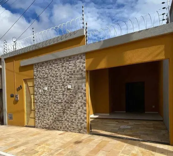 W| Casa no Cohatrac