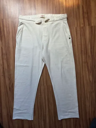 Calça de moletom original da Osklen 