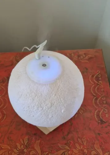 UMIDIFICADOR DE AR EM FORMA DE LUA LED