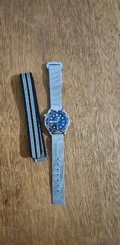 Relógio automático Omega Seamaster Edição Especial 007 + pulseira extra 