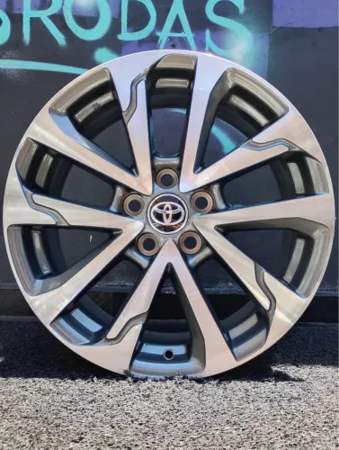 Rodas aro 18 Corolla Cross 