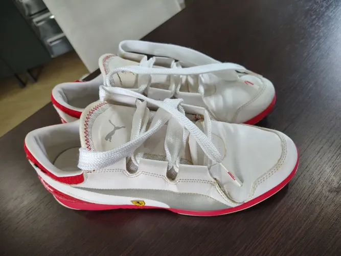 Tênis Puma Ferrari 