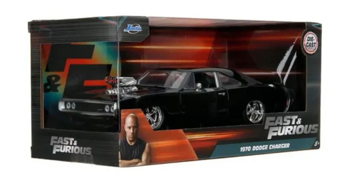 Miniatura Velozes E Furiosos Dodge Charger Toretto escala 1/24 jada toys