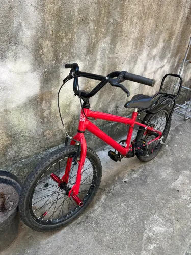 Bicicleta para vender logo