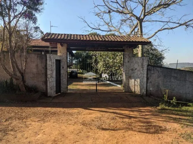Chácara à venda, 5741 m² por R$ 1.700.000,00 - Condomínio Lagos de Ibiúna - Ibiúna/SP