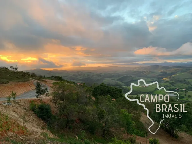 TERRENO 20.000M² COM VISTA INCRÍVEL EM CUNHA - SP!