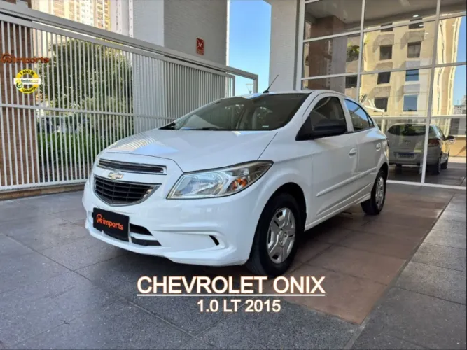 Chevrolet Onix Hatch LT 1.0 8V Flexpower 5P Mec. 2015