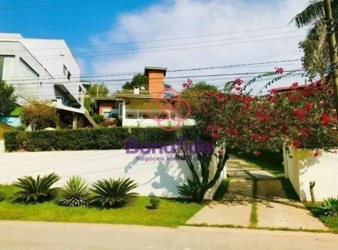 Casa para LOCAÇÃO no condomínio Capital Ville, localizada na cidade de Cajamar/SP.