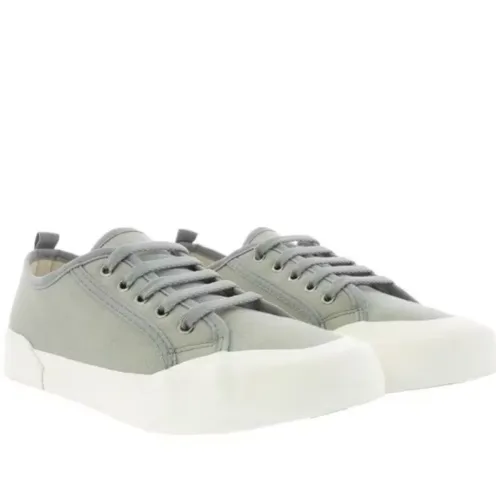 Tênis de Lona Verde N 42 serve N 43 Novo