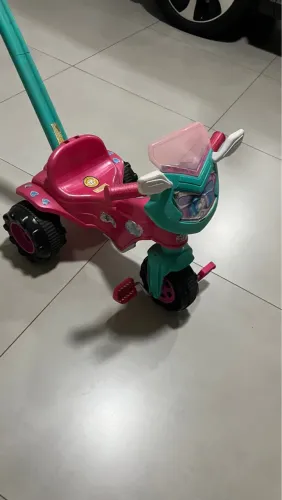 Triciclo Velotrol Motoca Infantil Menina Empurrar Cor Rosa